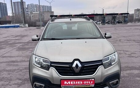 Renault Sandero II рестайлинг, 2019 год, 1 400 000 рублей, 1 фотография