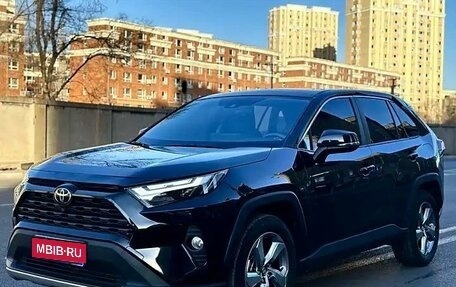 Toyota RAV4, 2022 год, 2 450 000 рублей, 1 фотография