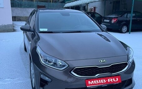 KIA cee'd III, 2018 год, 1 950 000 рублей, 1 фотография