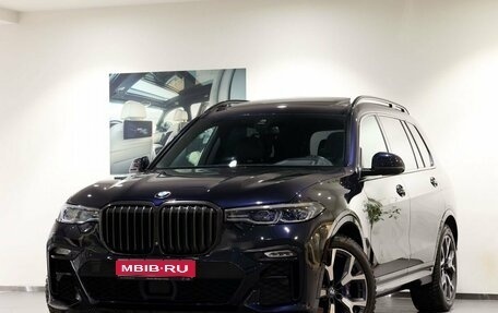 BMW X7, 2022 год, 10 800 000 рублей, 1 фотография