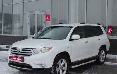 Toyota Highlander III, 2012 год, 2 350 000 рублей, 1 фотография