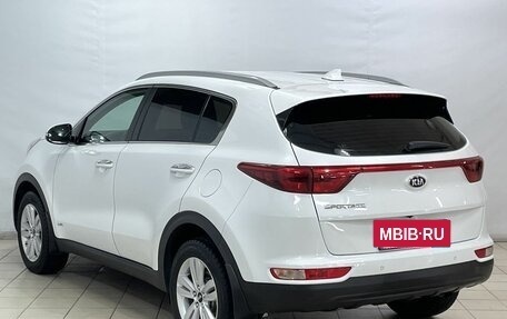 KIA Sportage IV рестайлинг, 2018 год, 2 090 000 рублей, 5 фотография