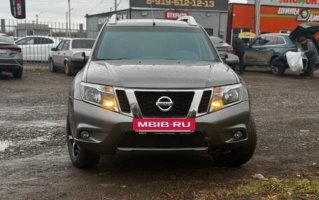 Nissan Terrano III, 2014 год, 1 240 000 рублей, 2 фотография