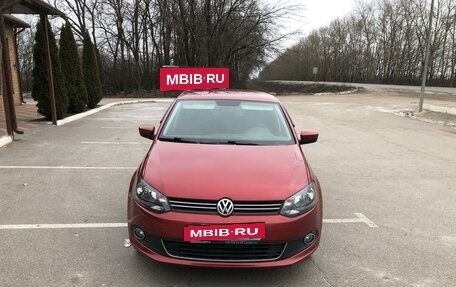 Volkswagen Polo VI (EU Market), 2012 год, 700 000 рублей, 2 фотография