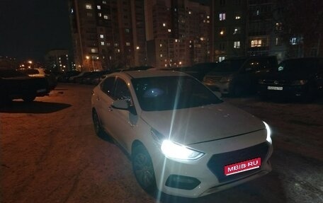 Hyundai Solaris II рестайлинг, 2017 год, 830 000 рублей, 1 фотография