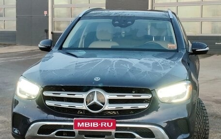 Mercedes-Benz GLC, 2020 год, 4 000 000 рублей, 1 фотография