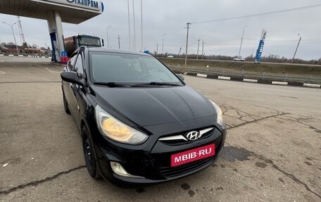 Hyundai Solaris II рестайлинг, 2011 год, 785 000 рублей, 1 фотография