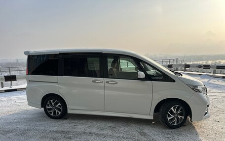 Honda Stepwgn IV, 2016 год, 2 188 000 рублей, 8 фотография