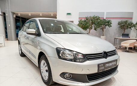 Volkswagen Polo VI (EU Market), 2013 год, 841 000 рублей, 3 фотография