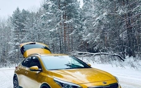 KIA XCeed I, 2021 год, 1 900 000 рублей, 2 фотография