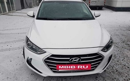 Hyundai Elantra VI рестайлинг, 2018 год, 1 420 000 рублей, 2 фотография