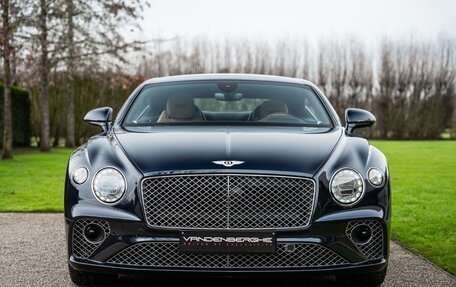 Bentley Continental GT III, 2022 год, 20 350 000 рублей, 2 фотография