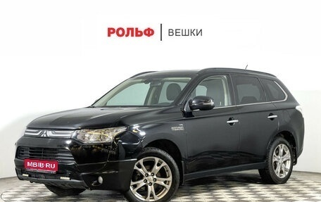 Mitsubishi Outlander III рестайлинг 3, 2013 год, 1 849 000 рублей, 1 фотография