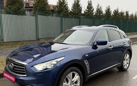 Infiniti FX II, 2012 год, 2 250 000 рублей, 1 фотография