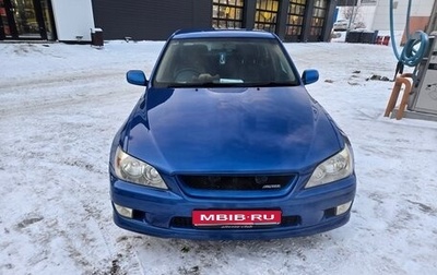 Toyota Altezza, 1999 год, 1 000 000 рублей, 1 фотография