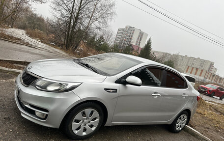 KIA Rio III рестайлинг, 2015 год, 925 000 рублей, 1 фотография