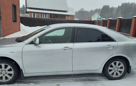 Toyota Camry, 2007 год, 900 000 рублей, 5 фотография