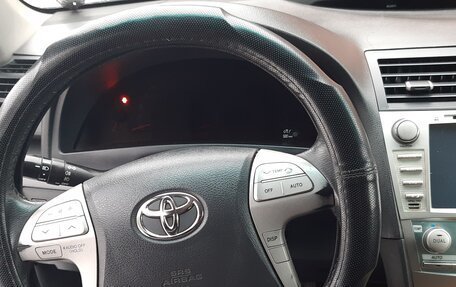 Toyota Camry, 2007 год, 900 000 рублей, 11 фотография