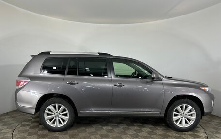 Toyota Highlander III, 2012 год, 2 250 000 рублей, 4 фотография