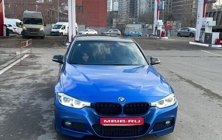 BMW 3 серия, 2017 год, 2 550 000 рублей, 3 фотография