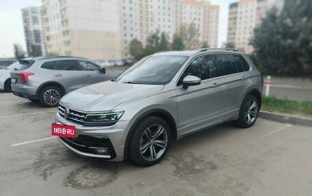 Volkswagen Tiguan II, 2018 год, 2 700 000 рублей, 3 фотография