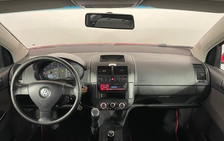 Volkswagen Polo IV рестайлинг, 2007 год, 299 900 рублей, 8 фотография