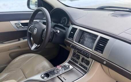 Jaguar XF I рестайлинг, 2013 год, 990 000 рублей, 12 фотография