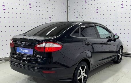 Ford Fiesta, 2015 год, 900 000 рублей, 2 фотография