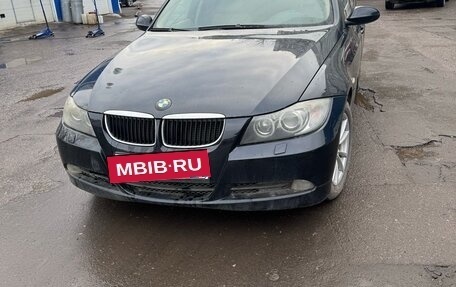 BMW 3 серия, 2006 год, 830 000 рублей, 2 фотография