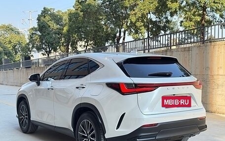 Lexus NX, 2022 год, 4 900 000 рублей, 4 фотография