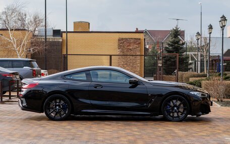 BMW 8 серия, 2019 год, 7 100 000 рублей, 3 фотография