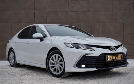 Toyota Camry, 2021 год, 3 299 000 рублей, 3 фотография