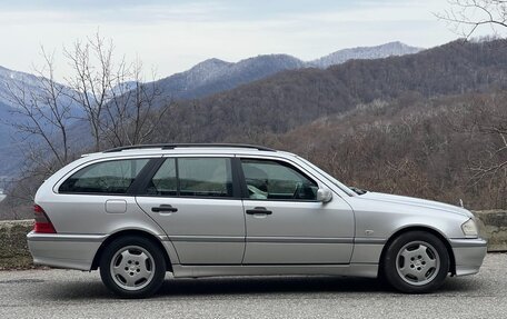 Mercedes-Benz C-Класс, 2000 год, 1 300 000 рублей, 8 фотография