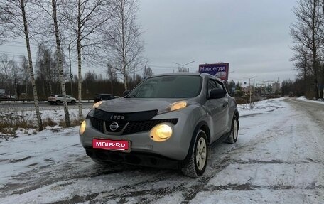 Nissan Juke II, 2011 год, 855 555 рублей, 1 фотография