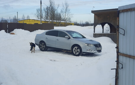 Volkswagen Passat B6, 2010 год, 850 000 рублей, 1 фотография