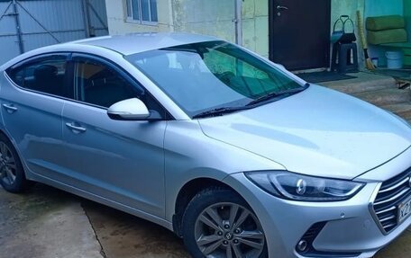 Hyundai Elantra VI рестайлинг, 2016 год, 1 650 000 рублей, 3 фотография