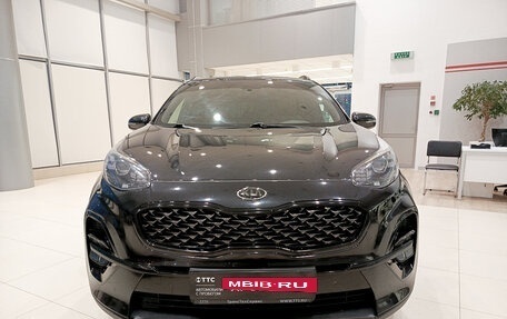 KIA Sportage IV рестайлинг, 2019 год, 2 363 000 рублей, 2 фотография