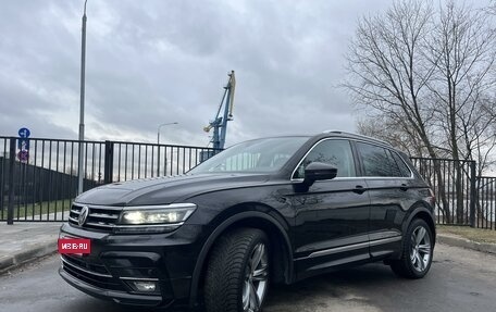 Volkswagen Tiguan II, 2020 год, 3 690 000 рублей, 2 фотография