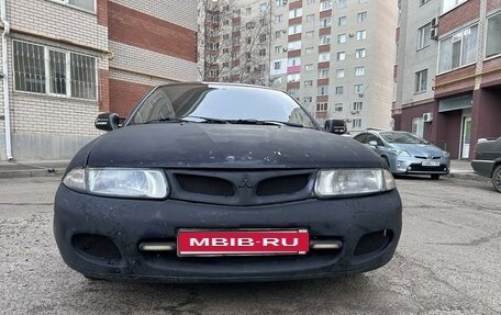 Mitsubishi Carisma I, 1998 год, 370 000 рублей, 1 фотография