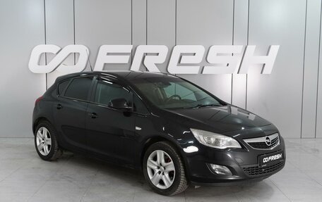 Opel Astra J, 2011 год, 945 000 рублей, 1 фотография