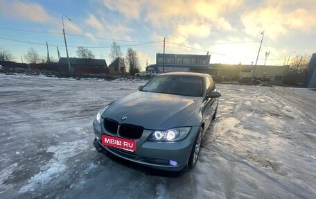 BMW 3 серия, 2005 год, 737 999 рублей, 1 фотография