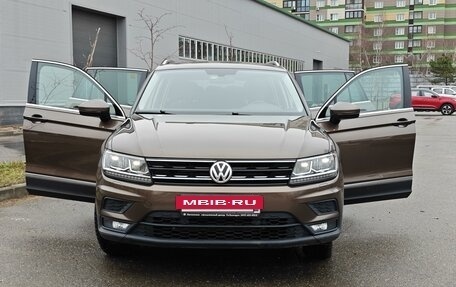 Volkswagen Tiguan II, 2018 год, 3 150 000 рублей, 5 фотография