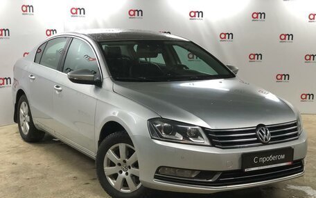 Volkswagen Passat B7, 2011 год, 999 000 рублей, 1 фотография