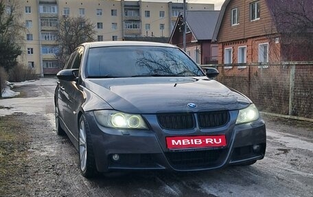 BMW 3 серия, 2005 год, 879 000 рублей, 1 фотография