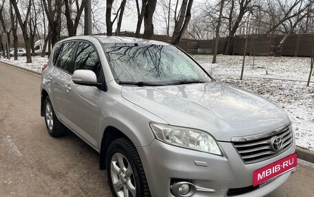 Toyota RAV4, 2011 год, 1 395 000 рублей, 2 фотография