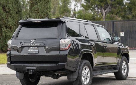 Toyota 4Runner V, 2022 год, 9 280 000 рублей, 4 фотография