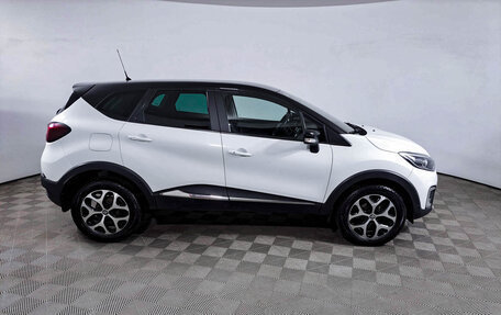 Renault Kaptur I рестайлинг, 2017 год, 1 170 000 рублей, 4 фотография