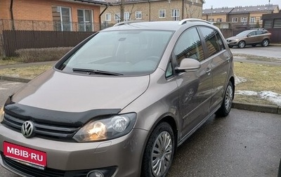 Volkswagen Golf Plus II, 2012 год, 930 000 рублей, 1 фотография