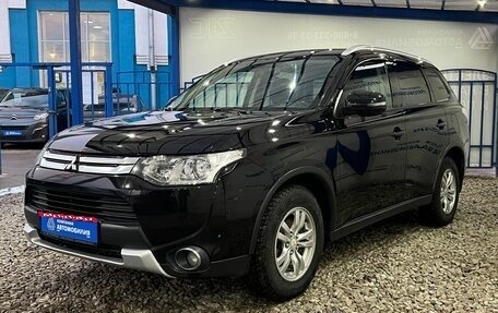 Mitsubishi Outlander III рестайлинг 3, 2014 год, 1 249 000 рублей, 1 фотография