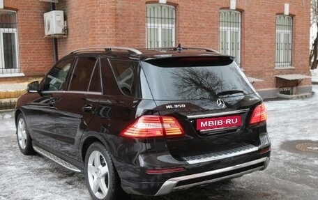 Mercedes-Benz M-Класс, 2013 год, 3 400 000 рублей, 3 фотография